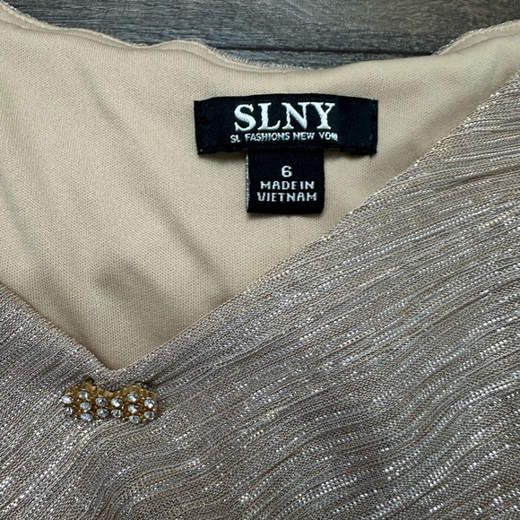 SLNY Shimmering Champagne Top - Picture 7 of 7